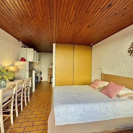 Mesange - A 500m Des Plages Apartment *